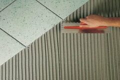 چسب کاشی پودری پرسلانی با قدرت چسبندگی بالا